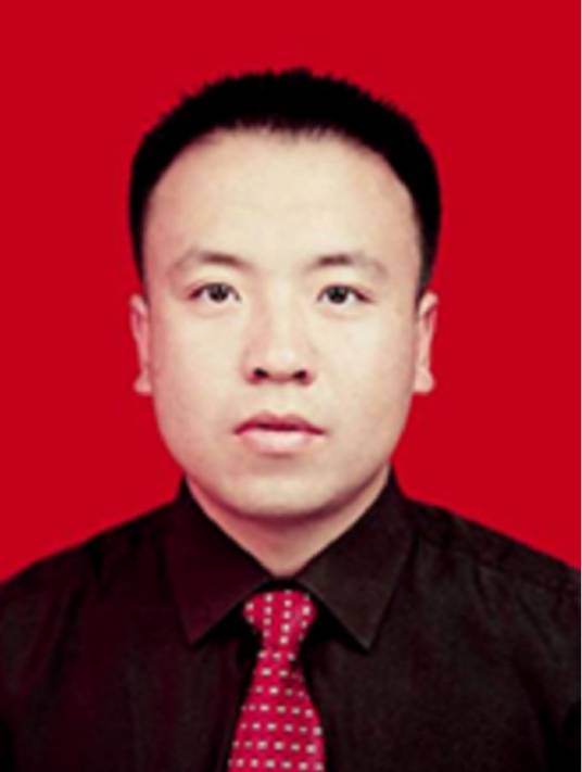 李晓坤（宁夏回族自治区石嘴山市平罗县政府副县长）