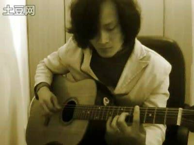 琴歌（指弹吉他手）