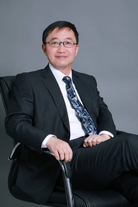 聂鑫（第十四届全国政协社会和法制委员会委员，清华大学法学院教授、博士生导师）