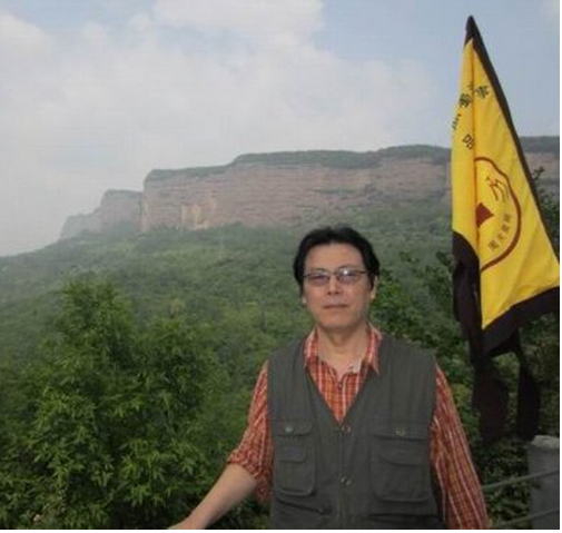 赵广平（中国书法家协会隶书委员会委员）