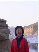 赵媛（金陵女子学院院长）