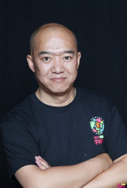 金星（云南民族大学教师）