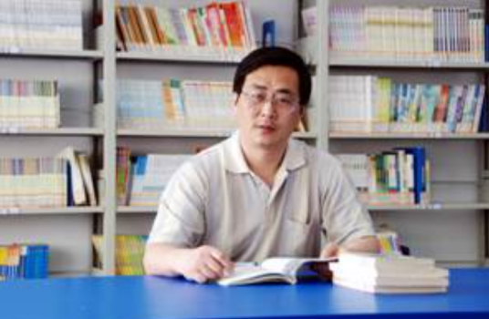 汪健（苏州市立达中学校教师）