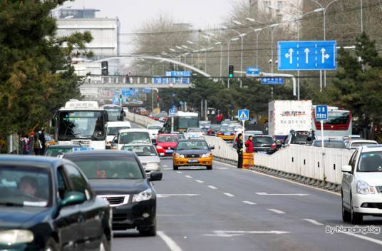 体育馆路（北京市体育馆路）