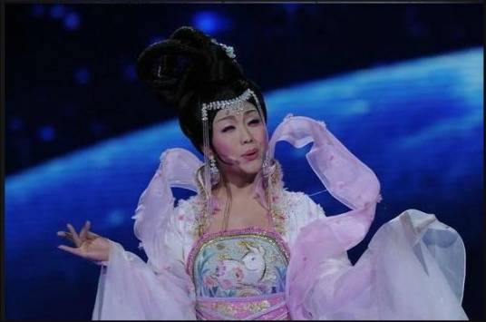 嫦娥（2013年李玉刚演唱的歌曲）