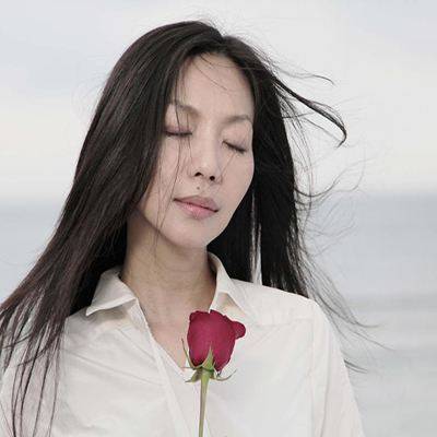 爱上你给的痛（万芳演唱的歌曲）