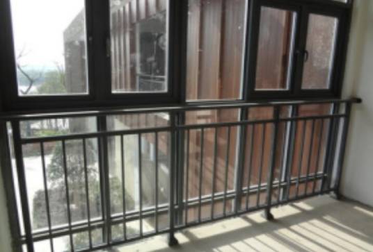 飘窗护栏