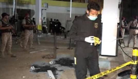 10·29巴基斯坦加油站爆炸事件