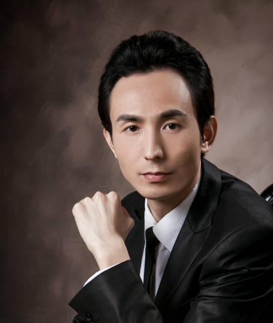 张明亮（作家、博大教育集团董事长、校长）