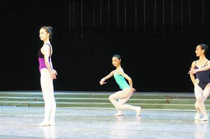 上海戏剧学院附属舞蹈学校