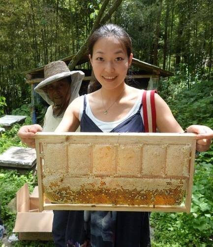 王淑娟（阿里巴巴上市八位敲钟人之一）