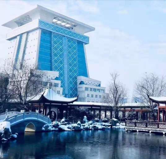 郑州西亚斯学院图书馆