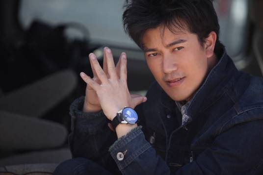 罗鸣（中国内地影视男演员）