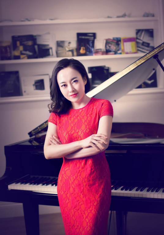 任岩（旅德钢琴家）