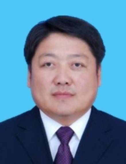 莫日根（内蒙古自治区阿拉善左旗旗委副书记、政府旗长）