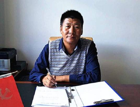 扎西多杰（青海省果洛州达日县人民政府副县长）