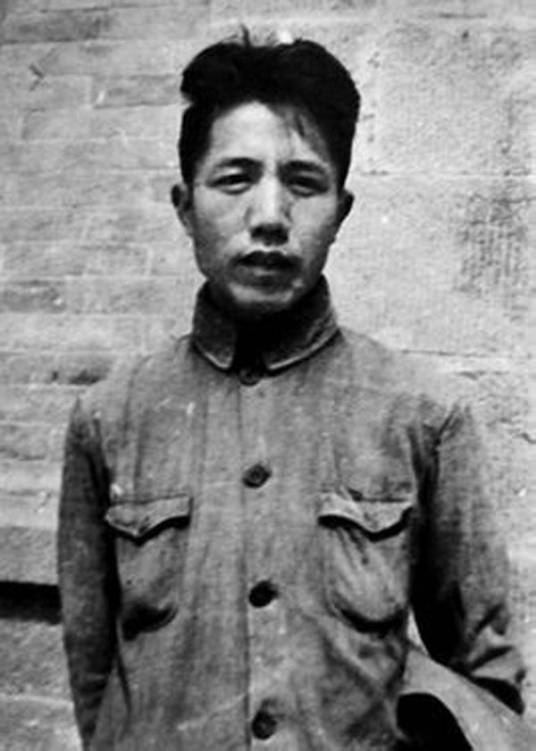 周扬（中共中央宣传部原副部长、中国文联原主席）