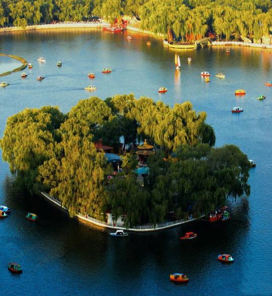 湖心岛（岳池翠湖湖心岛）
