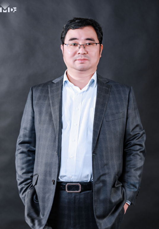 刘灿国（中国经济传媒协会第八届理事会名誉副会长、传媒茶话会创始人）