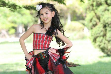 百变小魔女（林依婷演唱歌曲）