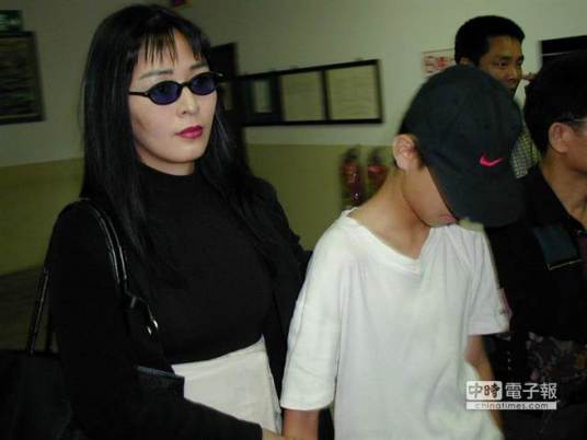 方美芳（中国台湾女歌手）