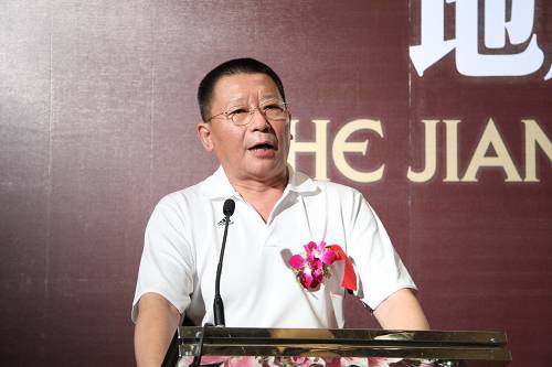 叶航（浙江大学经济学院教授）