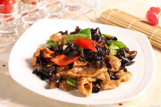 木耳炒肉片