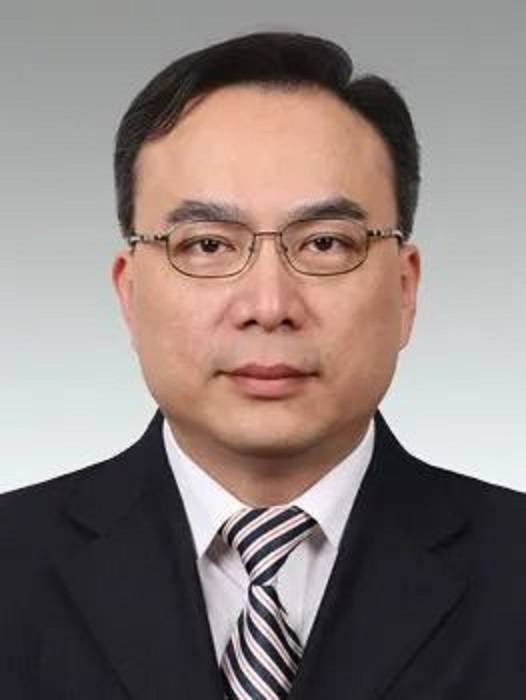 朱民(上海市商务委员会主任、党组书记)