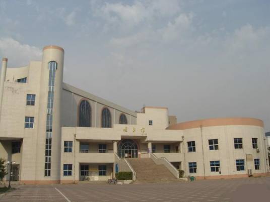 华北电力大学图书馆