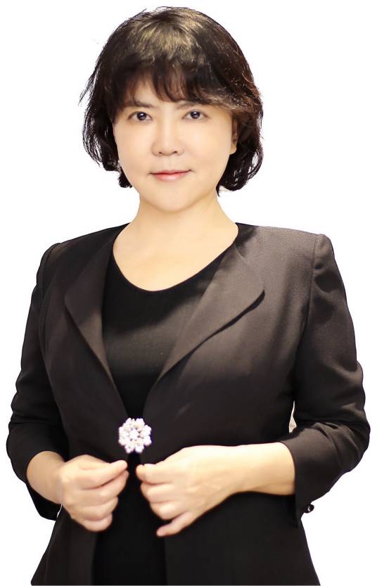 李亚萍（许昌开普检测研究院股份有限公司院长/总经理、董事）