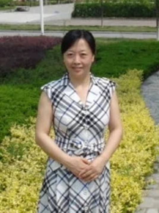 孙蓓蓓（东南大学教授）