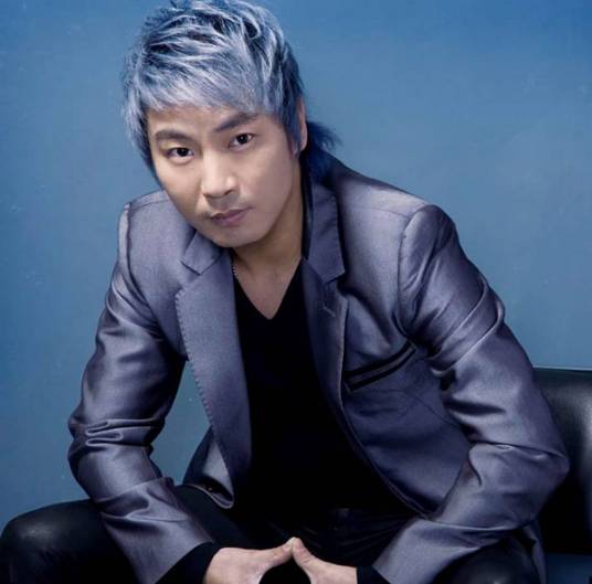 九九女儿红（陈少华演唱的歌曲）