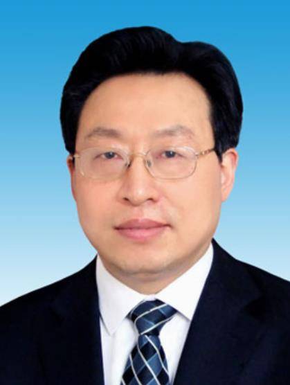 王菲（四川省人大常委会副主任、党组成员）