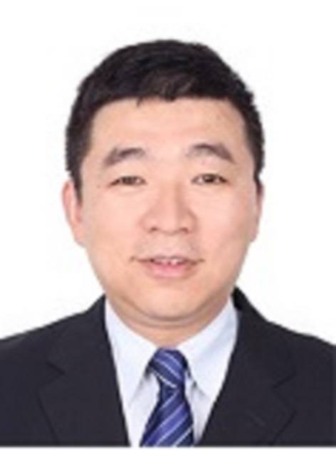 孔德新（上海市闵行区教育局副局长）