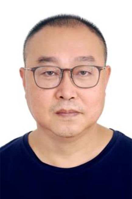 胡钢（中国四川籍艺术家）