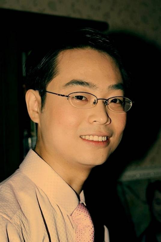 傅博（中国十大影视高考培训优秀讲师）
