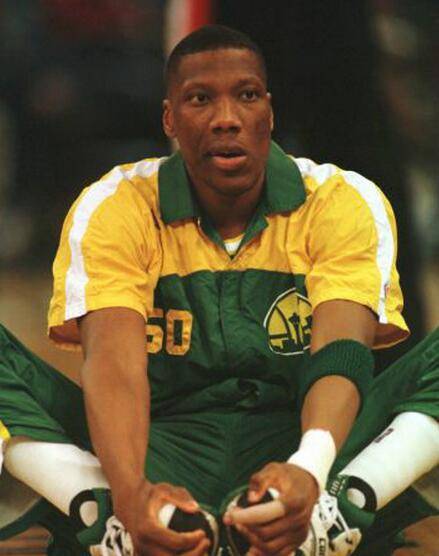 埃尔文·约翰逊（1967年12月出生的前美国篮球运动员）