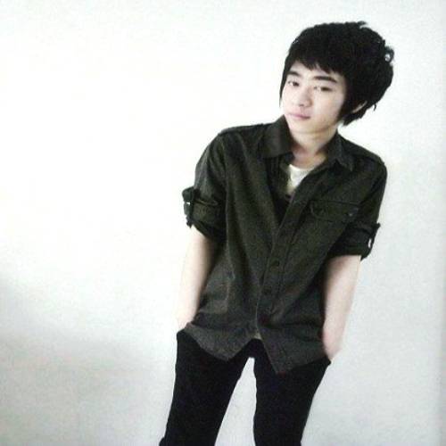 卑微的承诺（乔洋2010年发行的专辑）