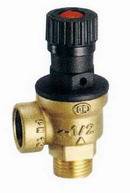 弹簧微启封闭式安全阀