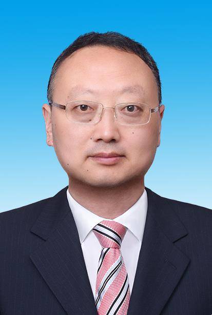 何艺辉（湖南省常德市委常委、市纪委书记、市监察委员会主任）