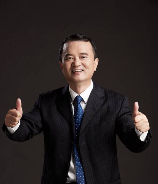 姚明（姚明集团董事长）