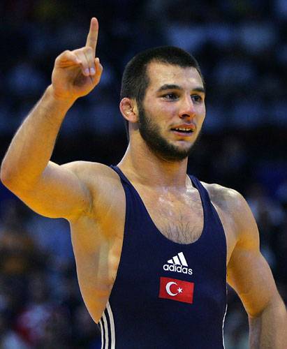 沙辛（土耳其摔跤运动员）
