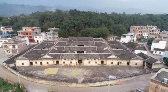 贺州江氏客家围屋