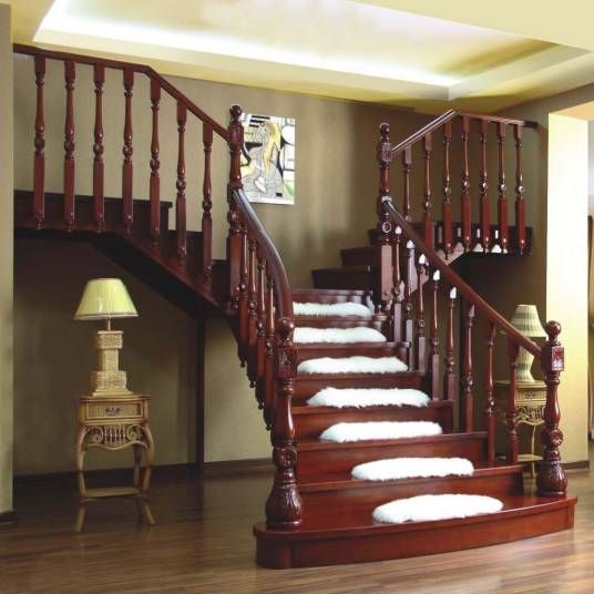 实木楼梯