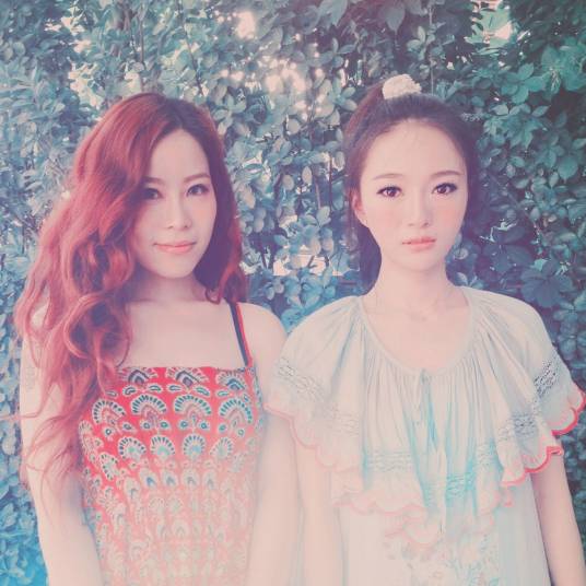 速食爱情（胡灵、易慧演唱歌曲）