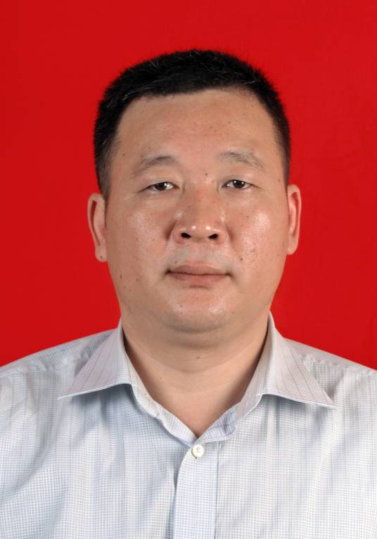 雷毅（四川省生态环境厅党组成员、副厅长）