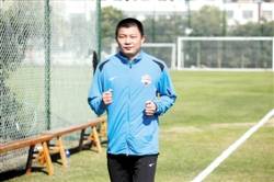 李伟军（中国足球运动员）