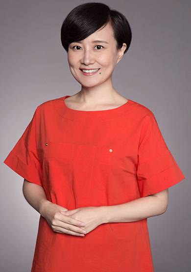 熊丽（北京文艺广播主持人）