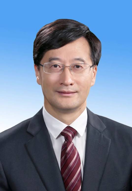 王云鹏（中国工程院院士、北京航空航天大学校长）