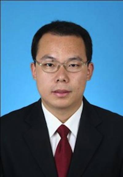 蒋震（中国社会科学院财经战略研究院税收研究室副研究员）